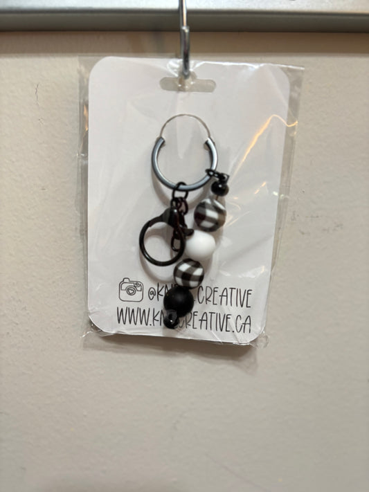 Black&White Plaid Beaded Keychain