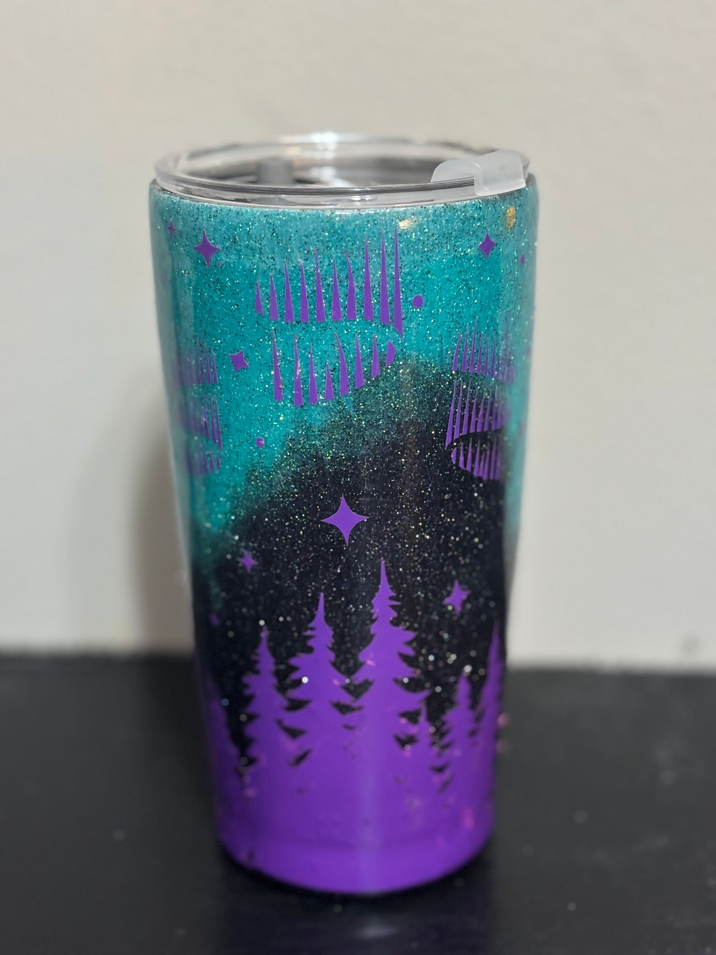 20oz Resin Northern Lights